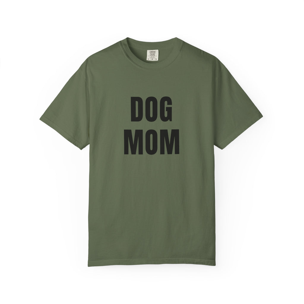 Dog Mom T-Shirt — Bold Graphic Pet Lover Tee