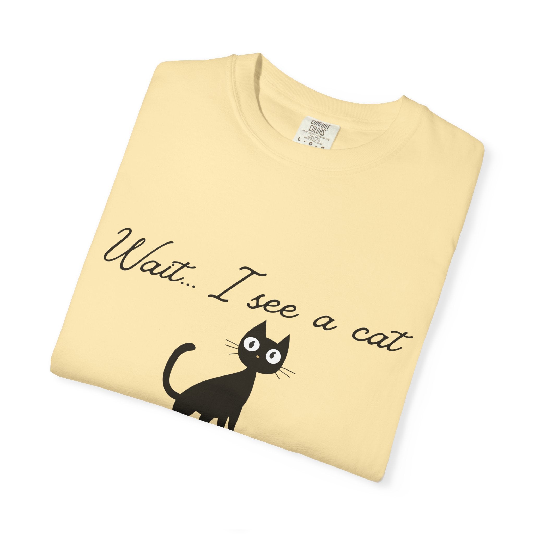 Wait ... I See a Cat — Comic-Style Cat T-Shirt