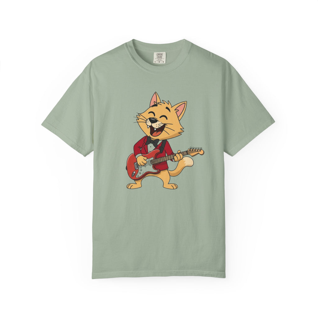 Cat Rocker T-Shirt – Cute Guitar-Playing Cat Graphic Tee Retro Cat Rock
