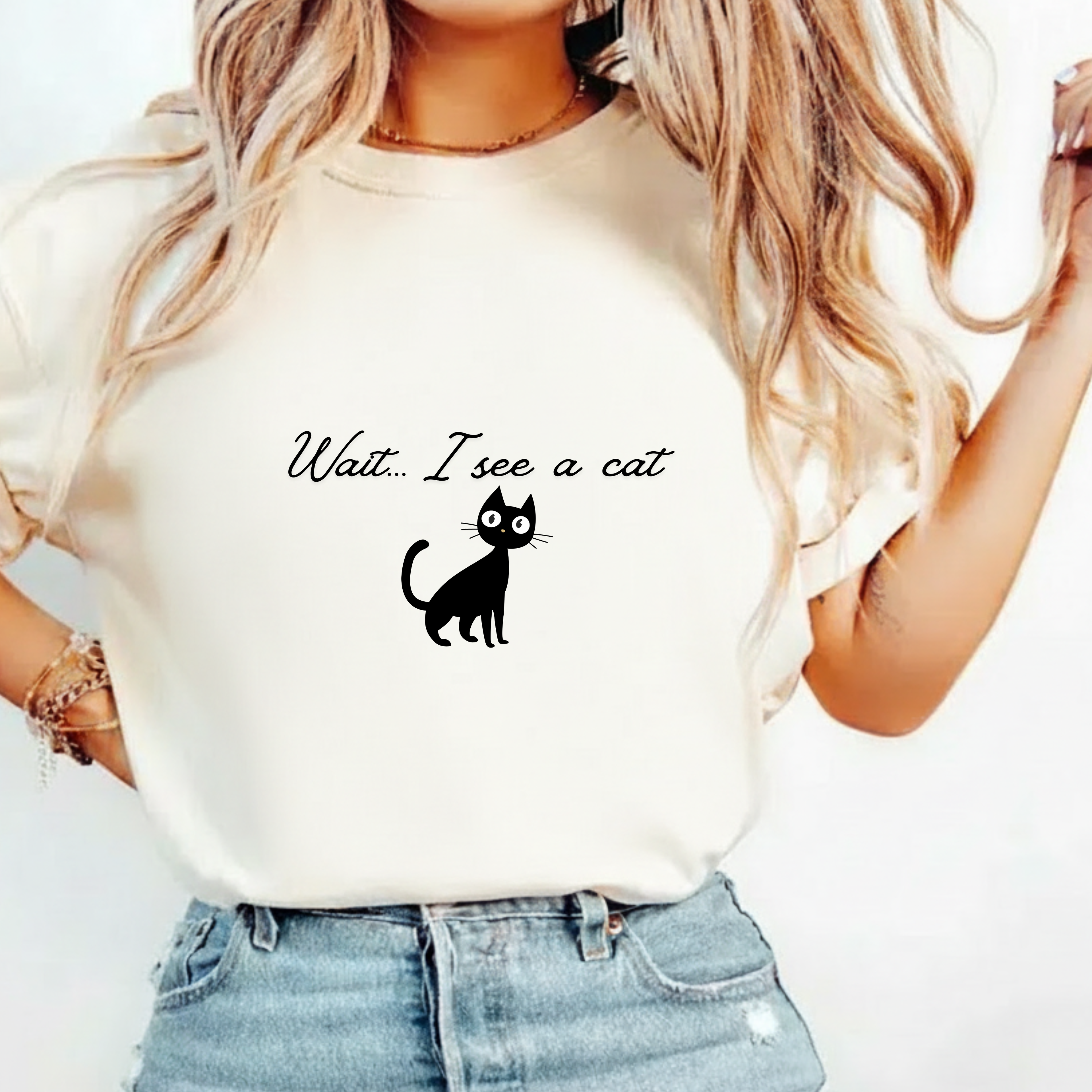 Wait ... I See a Cat — Comic-Style Cat T-Shirt