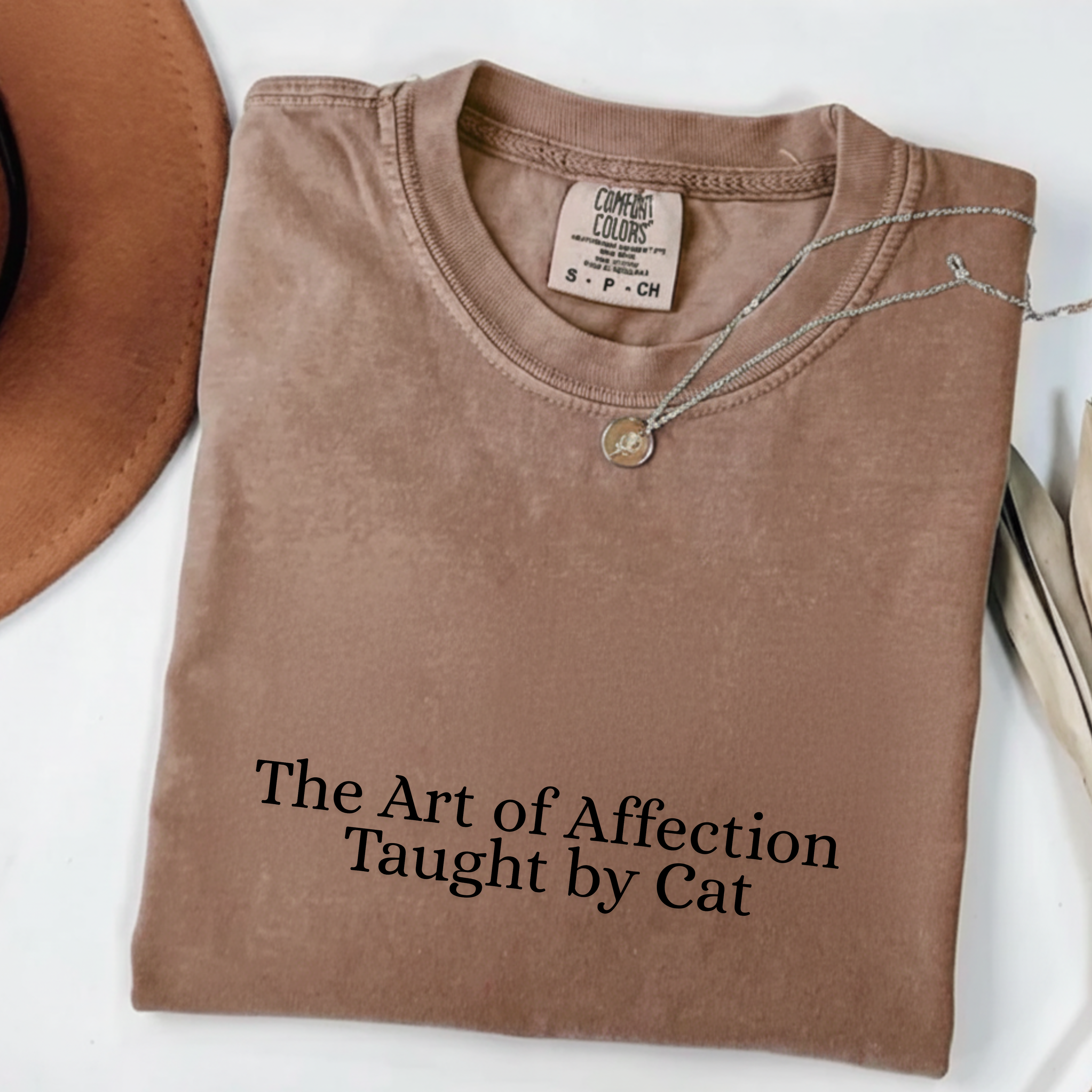 Stylish and Comfortable: A Unique Cat T-Shirt Design for the Casual Pet Lover