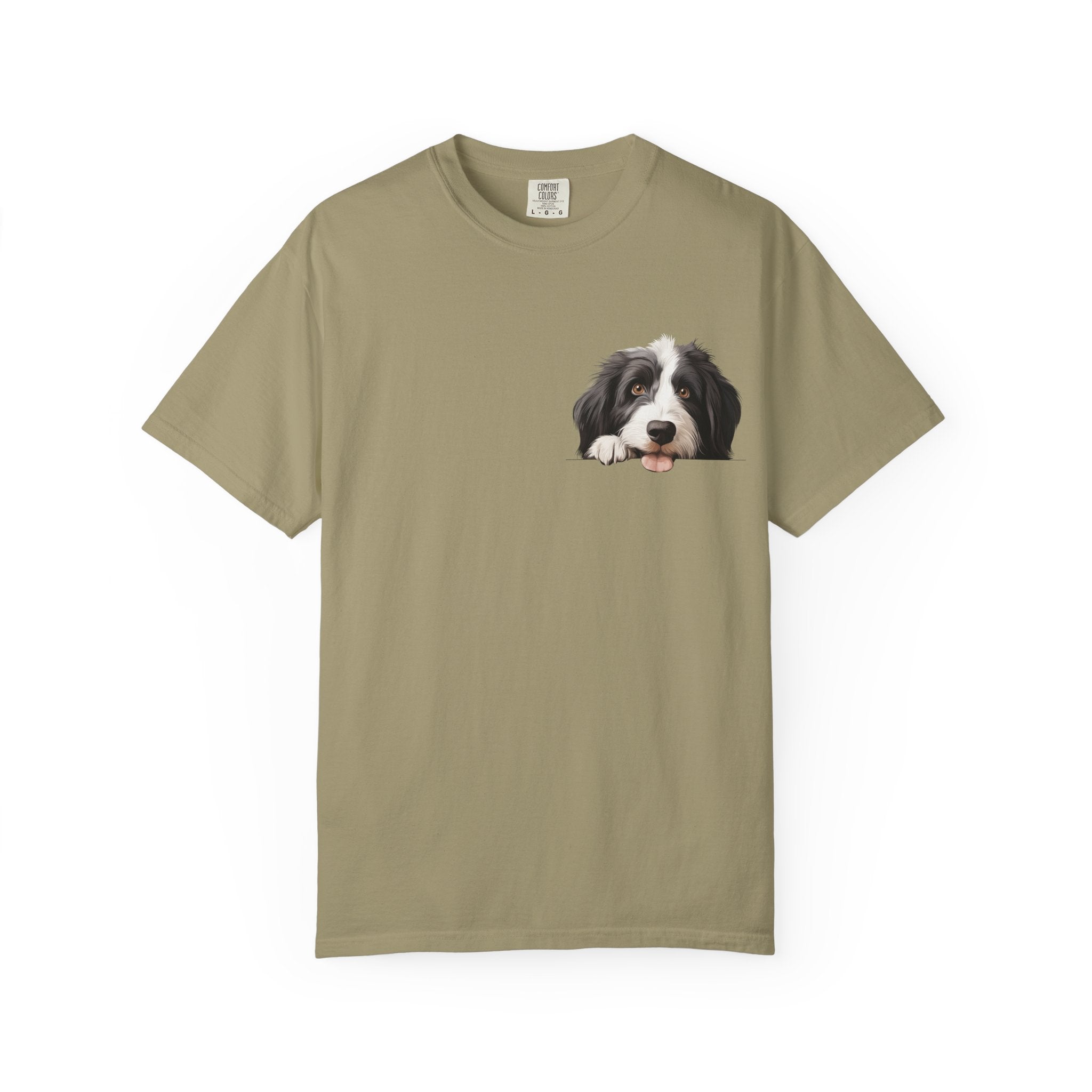 Border Collie Peeking Face T-Shirt —  Adorable Cute Dog Eee is the Perfect Everyday Tee for Dog Moms, Pet Lovers, and Breed Enthusiasts