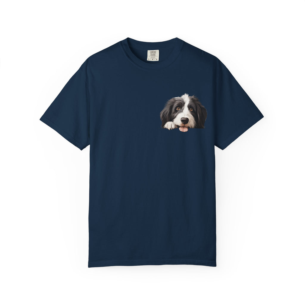 Border Collie Peeking Face T-Shirt —  Adorable Cute Dog Eee is the Perfect Everyday Tee for Dog Moms, Pet Lovers, and Breed Enthusiasts
